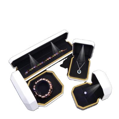 China Wholesale Plastic+Velvet In Stock Low Moq Led Ring Box Storage Led Light Packaging Ring Jewelry Pendant Boxes Luxury Jewelry Box for sale