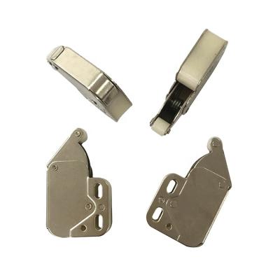 China Small and exquisite nickel plated toggle to close lock latch for access panel for sale