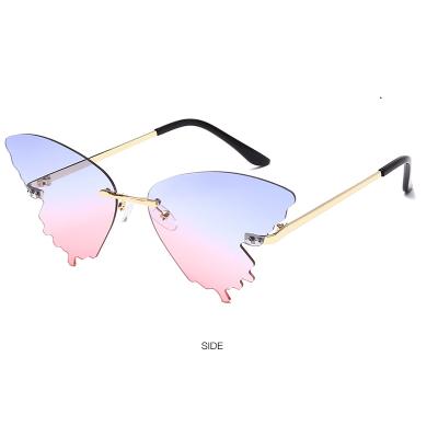 China Fashion Sunglasses Personalized Fashion Sunglasses Butterfly Shaped Lenses PC Material UV Resistant Sunglasses for sale