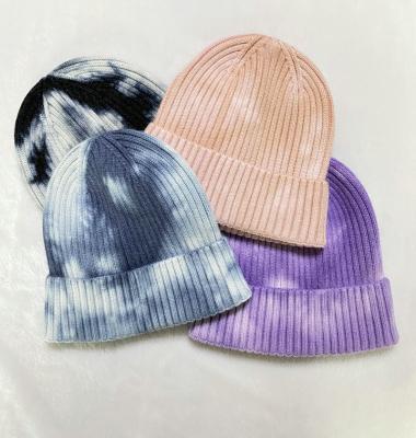 China JOINT Awesome Women's Link Dye Beanie Cuffed Winter Kint Skull Solid Beanie for sale