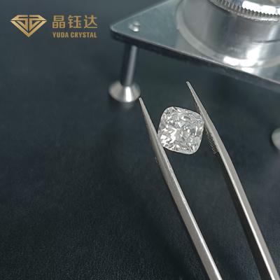 China HPHT Diamantes feitos pelo homem Gia Certificado DEF Cor à venda