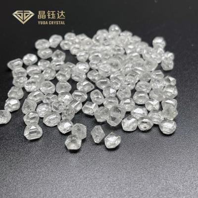 Cina 1.0 - 1,5 carati HTHP Laboratorio coltivato diamanti grezzi non tagliati Bianco HPHT diamanti grezzi Per la produzione di anelli di diamanti laboratorio in vendita