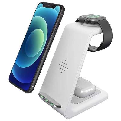 China UniversalÂ   Qi wireless charger 3 in 1 wireless charger station for sale