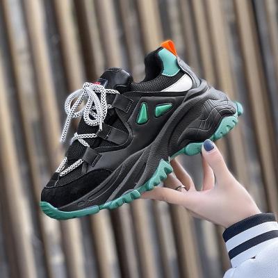 China Fashion Trend Winter Women Shoes Lady Unique Thick Feminine Platform Trainers Shoes Chunky Dad Shoes Women Sports Casual Comfortable Sneakers for sale