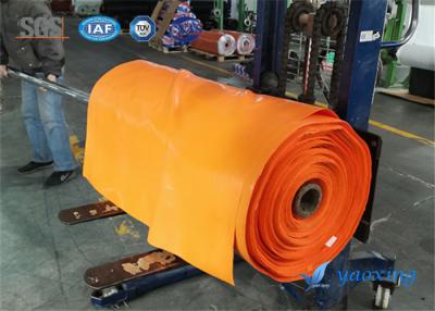 China De oranje Stof van de Silicone Rubber Met een laag bedekte die Glasvezel in Vuurvaste Flexibele Verbinding wordt gebruikt Te koop