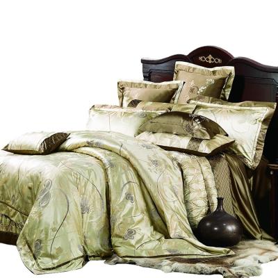 China New Designer Trendy Custom Fashion Bed Spread Bedding Set Luxury Comforter 100% Anti-Static Silk 4 Pcs for sale