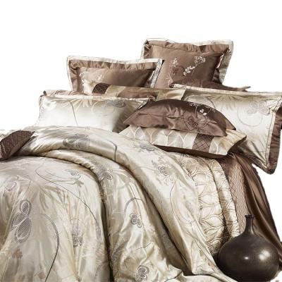 China 7 PCs Manufacturer Supply Custom Design 100% Luxury Jacquard Anti-Static Silk Bedding Set for sale