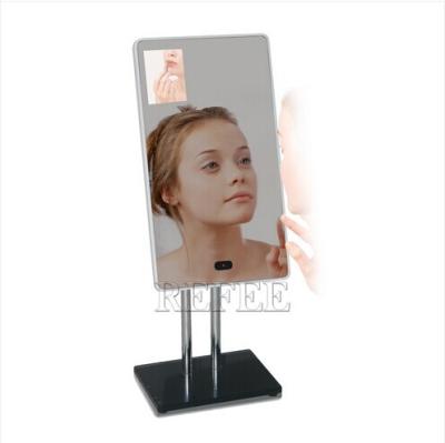 China Multi Media LCD Screen Mirror Advertising Player Display with Motion Sensor for sale