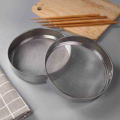 China 19cm Mesh Flour Sifter Round Stainless Viable Steel Baking Tool for sale