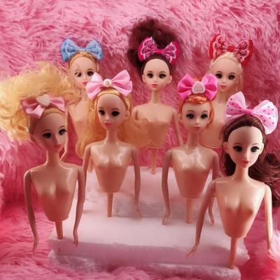 China Cute 19cm Sustainable Plastic Toy Doll Cake Decorated Half-body Topper Foundant Tools For Cakes for sale