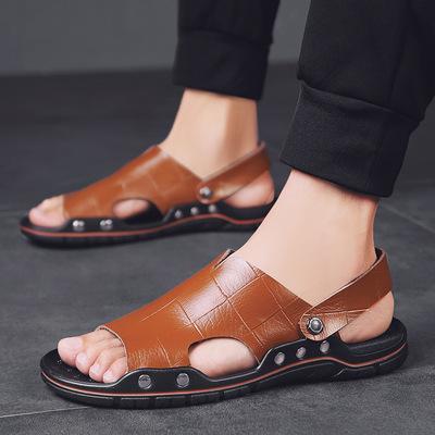 China 2021Fashion Summer Flat Shoes For Men Designer Slippers Flat Men's Genuine Leather Sandals for sale