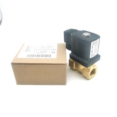 China 00126204 6014 D Brass Solenoid Valve Burkert Normally Open G1/8 2.5 Flow Hole AC220V 8W for sale