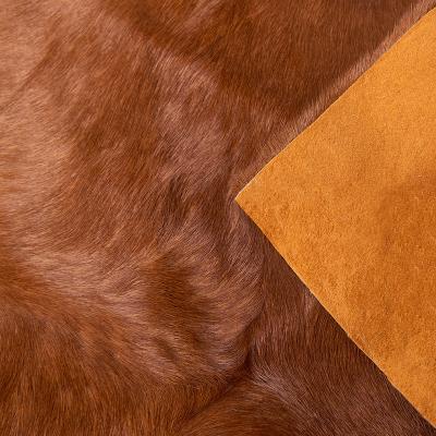 China Crazy color leathercraft leather bright horse material 1.2-2.2 mm organic animal fur real vegetable tanned leather piece for sale