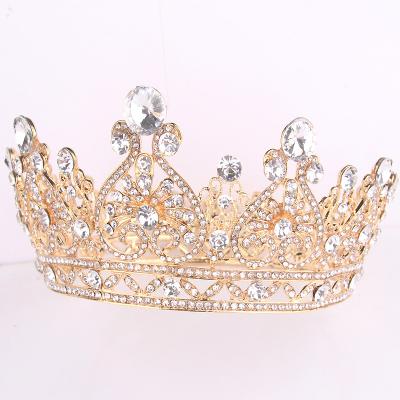 China Corona AMOR Heart Crown Headwear Rhinestone Princess Bride Wedding Hair Crystal Accessories Hot Sales Birthday Tiara for sale