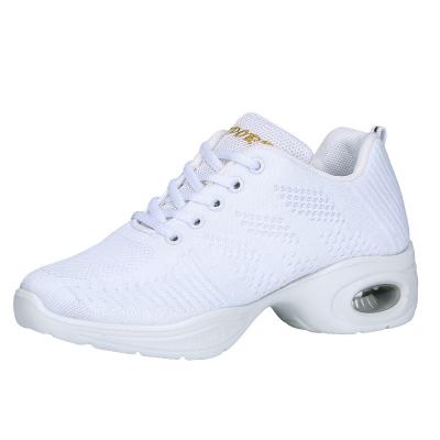 China Fly Knik Fitness Shoes Split Fly Sneakers Unique Modern Knik Platform Walking Trainers for sale