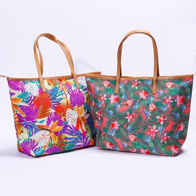 China Fashion Premium Quality Canvas Polyester Material Reusable Canvas Tote Shopping Bag Shoulder Bags With Pocket for sale