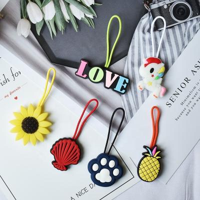 China XHAOYEAHX Zipper Slider Fashion Cute Cartoon Rubber Plastic Style Custom Zipper Puller for sale