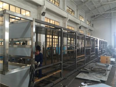 China Niedriges VerbrauchNahrungsmittel 3000kg/H Trockner Oven Machine zu verkaufen