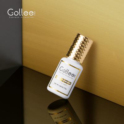 China Professional Strong Vegan Private Label Eyelash Extension Glue Gold Banana Perfume Bottle Gollee Guangzhou Classic and Volume Eyelash Extension Glue for sale