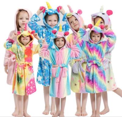 China New Design QUICK DRY Flannel Cartoon Animal Printing Children's Unicorn Bathrobe For Girls for sale