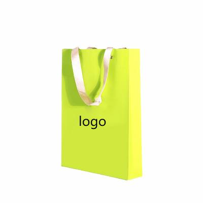 China Recycled Materials Packaging  Tote Carry Perfume Clothing Shopping Paper Bag For Jewelry for sale