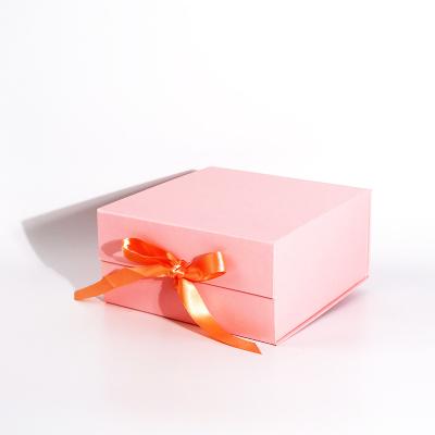 China Recyclable Mass customization modern bow folding box gift makeup Christmas gift box for sale