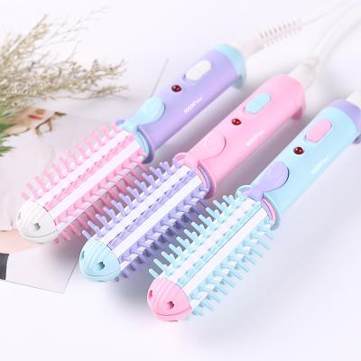 China Ultralight Ceramic Hair Curler And Straightener , 20W Frizzproof 3 In 1 Hair Brush for sale