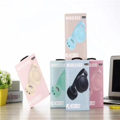 China Circumaural the new product BK-38 new product wireless headphones music sports game Macaron eating chicken headphones for sale