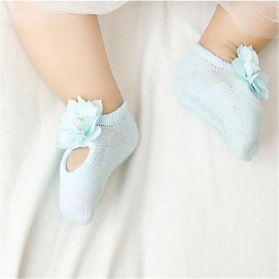 China Breathable Flower Bowknot Fashionable Comfortable Anti-skid Three Pair/Set Infant Lovely Baby Sock Shoes for sale