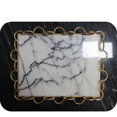 China Discount Sustainable Fashion Elegant White Marble Decor Tray Fruit Serving Patter Dish With Metal Frame for sale