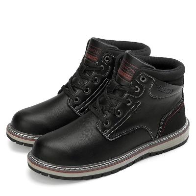 China New Arrival Winter Autumn Men Footwear Size 40-47 Round Fashion Leather Trim Comfortable Flat Outdoor Walking Men's Style Boots Sports Shoes for sale