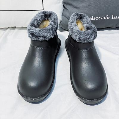 China Size 39-44 Waterproof Deodorization Rain Shoes Faux Fur Lining Male Ankle Snow Boots Winter Stylish Men's Comfort And Boots for sale