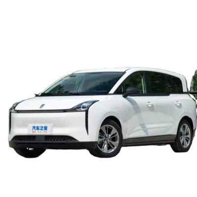 中国 2023年 FAW ベストゥーン ナット MPV 420km 電動車 5座5ドア大型ペンティウム電動車 販売のため