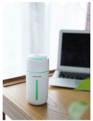 Κίνα 7 Color Gift USB Air Humidifier Fine Mist 350ml Creative Mini Aromatherapy Humidifier προς πώληση