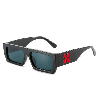 China 2022 new fashion flat surface rectangle small square hip hop punk black sunglasses with X logo for sale