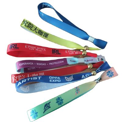 China Ribbon Fabric Armbands in Green ID Polyester Wristbands for Events and Festivals for sale