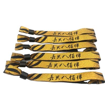 China Ondersteuning Pantone Kleurkaart Geweven Logo Polyester Armband Armband voor Promotie Geschenken Te koop