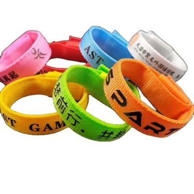 China Customized Color Multi Color Illuminated Led Bracelet Flash Gifts with Custom Graphic for sale