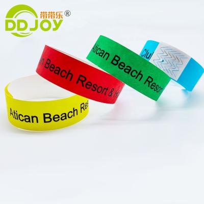 China Custom Arm Band for Holiday Events Waterproof Disposable Paper Tyvek Wristband DDJOY for sale