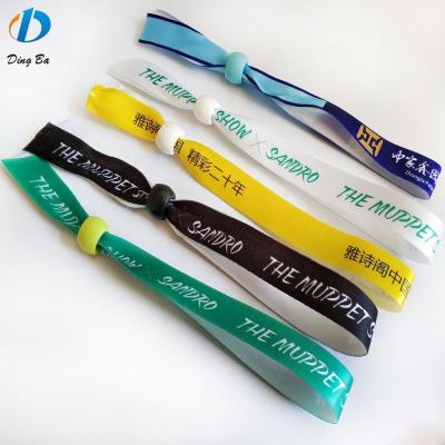 China Custom Colorful Woven Festival Fabric Wristbands Perfect for Promotion Decorate Gifts for sale