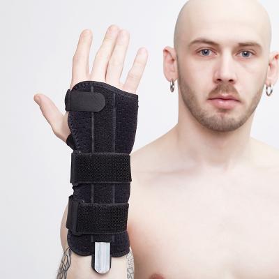 China New Products Stabilization Durable Adjustable Sponge Palm Brace Carpal Tunnel Comfortable Wrist Brace Support for sale