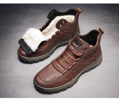 China Luxury Plush Leather Men's Fashion Trend Design Style Boots Outdoor Fashion Rise Custom for sale