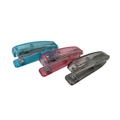 China Fancy Convenient And Durable Creative Colorful Standard Desktop Stapler Plastic Paper Stapler for sale