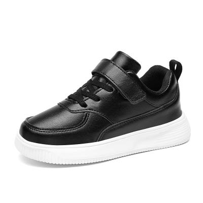 China Small white boys and girls breathable children's shoes can wear 2023 spring school fashion comfortable breathable high quality sports shoes for sale