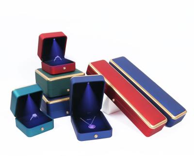 China Ring Box Custom Size New Design Excellent Quality Led Light Jewelry Packaging Box With Led for sale