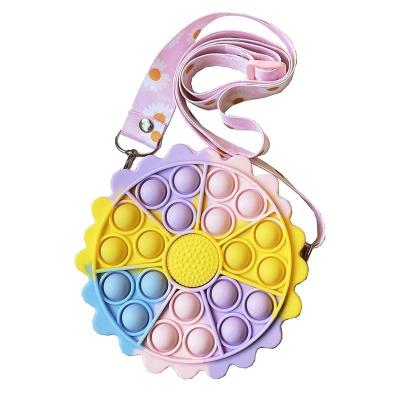 China Relieve Stress Amazon Hot Sale Colorful Beach Push Bubble Popit Cross - Body Sunflower Handbag Toy Silicone Busty Purse Bubble Toy for sale