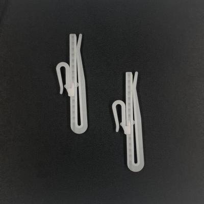 China Plastic Adjustable Curtain Hooks-90mm for sale