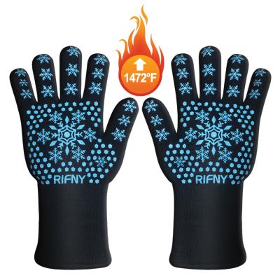 China Easily Cleaned Grilling Gloves Heat Resistant BBQ Kitchen Gloves Grill Accessories Silicone Wristband for sale