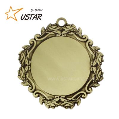 China Europe Medal Factory Good Quality 3D Full Award Medals Blank Custom Make School Sports Metal Game Engraved Medals for sale