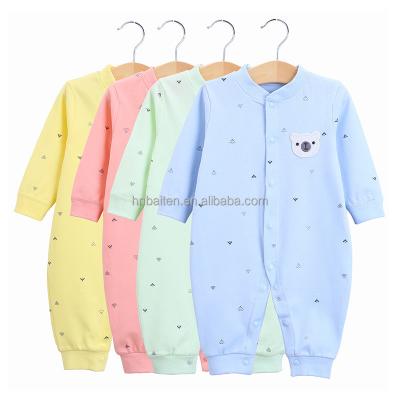 China 2022 Hot New Custom Made Rompers Anti Shrink Baby Boy Or Girl Clothes Long Sleeves 100% Cotton Newborn Baby Onesie Blank Zipper for sale